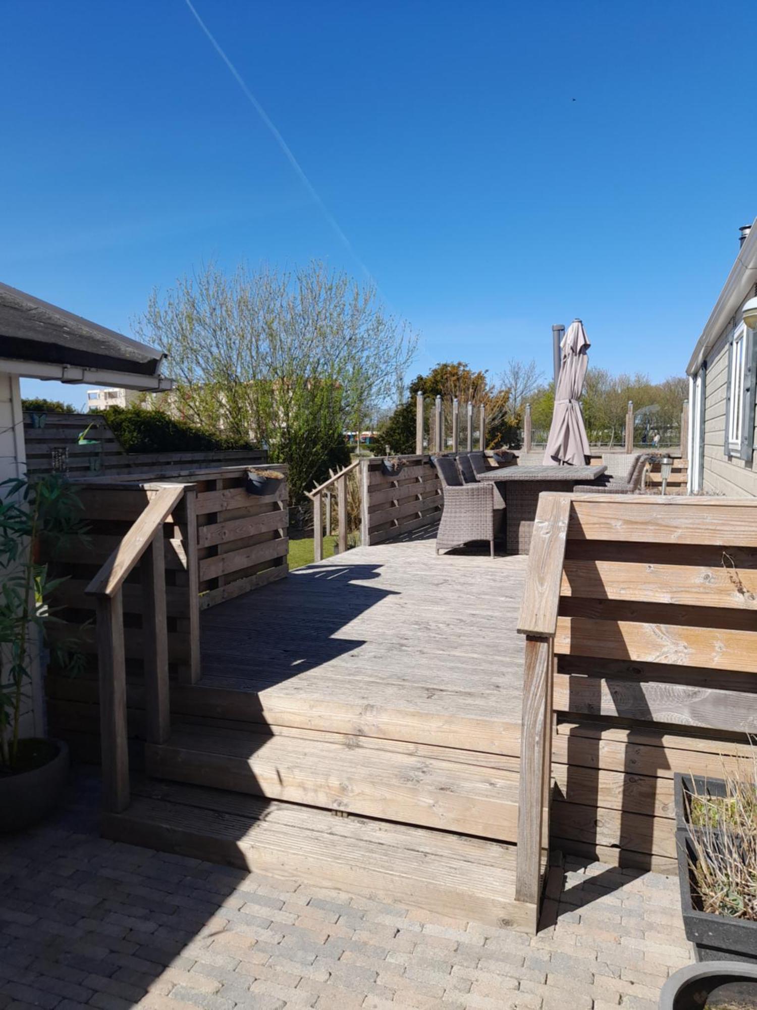 Chalet Makkum C99B Met Prive Gelegen Tuin Aan Het Water Екстериор снимка